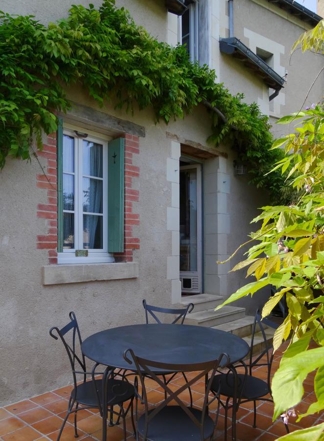 Hotel Le Petit Jardin Yoyo Monts Exterior foto